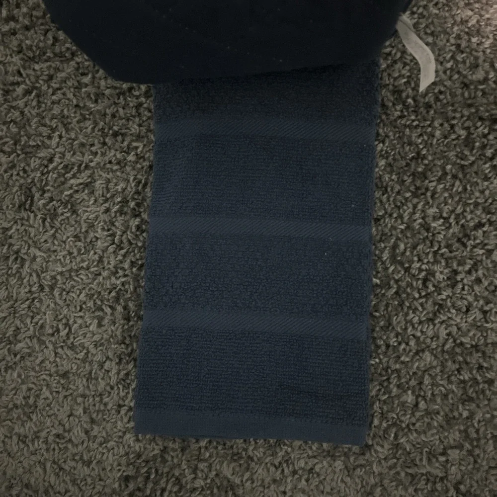 Golden 3 Piece Kitchen Set Oven Mitt , Pot‎ Holder & Towel Navy blue Brand new